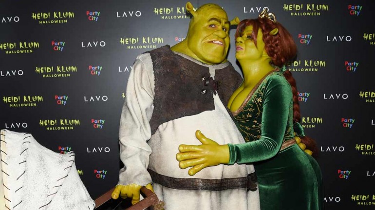 Heidi Klum sorprende en su fiesta de Halloween