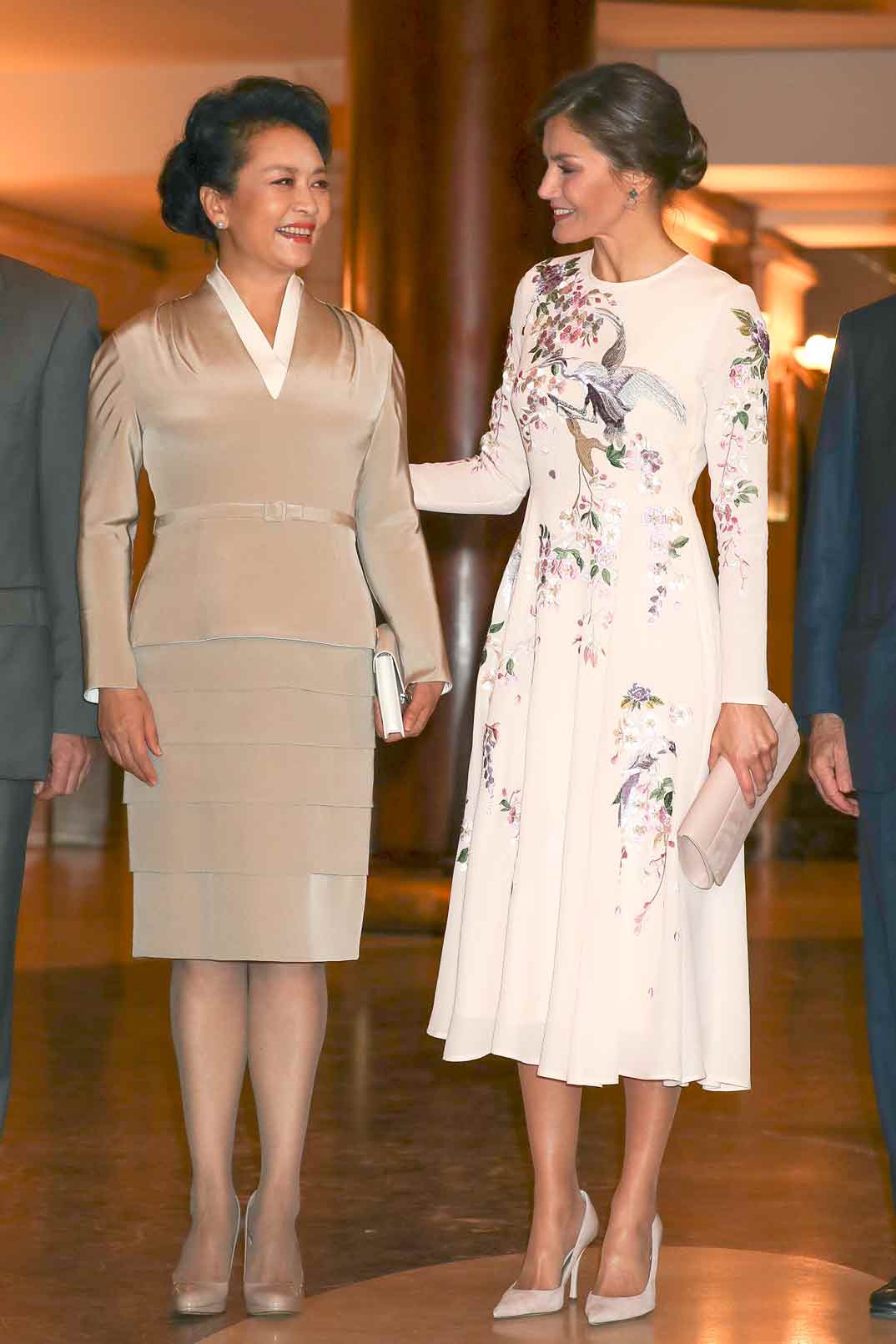 Reina Letizia y Peng Liyuan