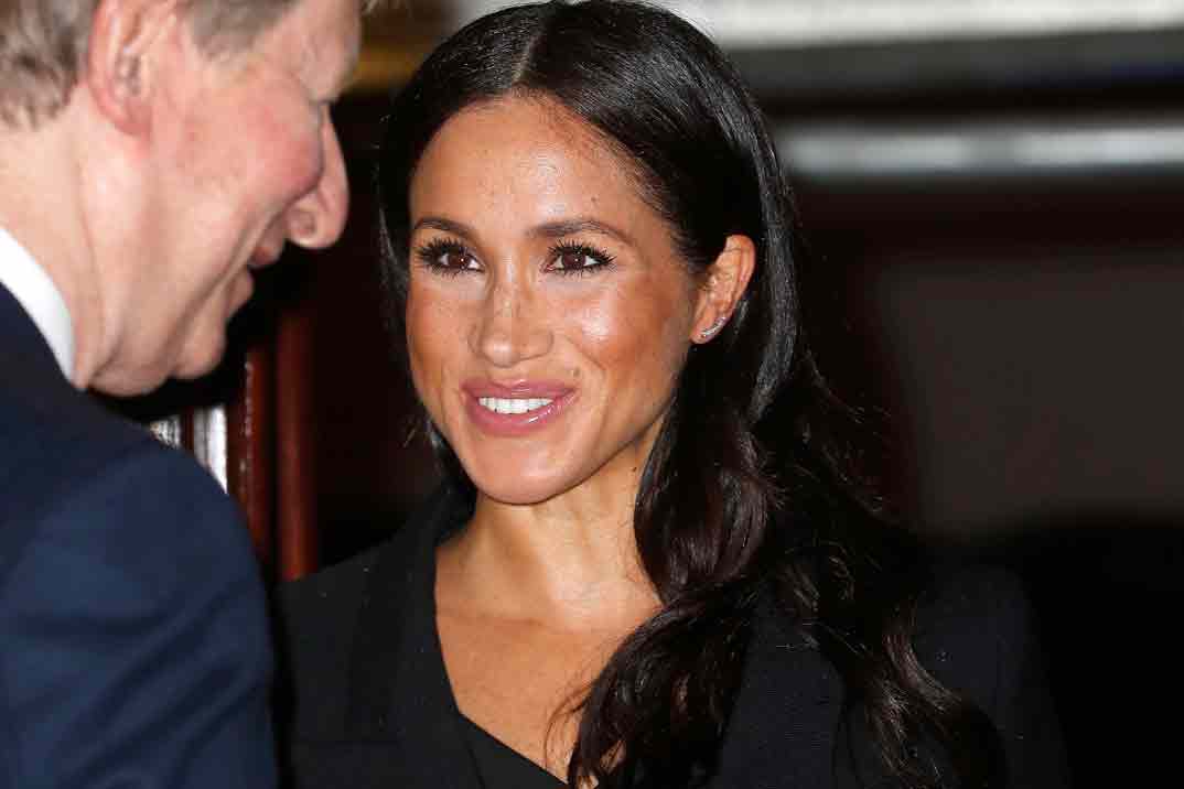 Copia el look de Meghan Markle por 55€