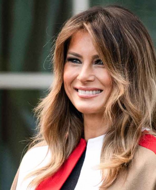 ¿Por qué se ha hecho viral el abrigo de Melania Trump?