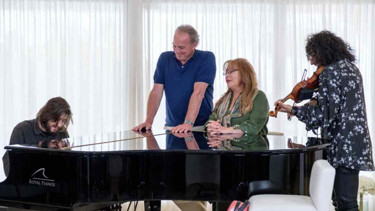 Salvador Sobral y Massiel en «Mi casa es la vuestra»