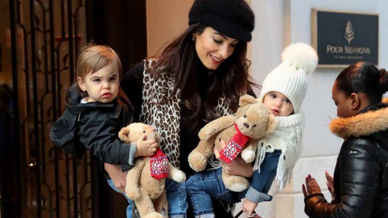 Primeras imágenes de los mellizos de Amal y George Clooney