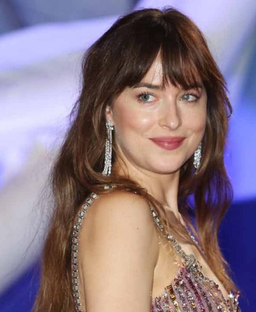 Dakota Johnson se viste de princesa