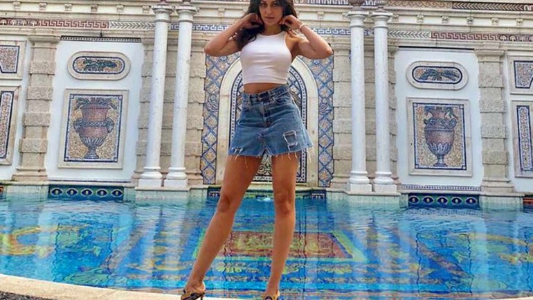 Hiba Abouk sube la temperatura en las redes sociales