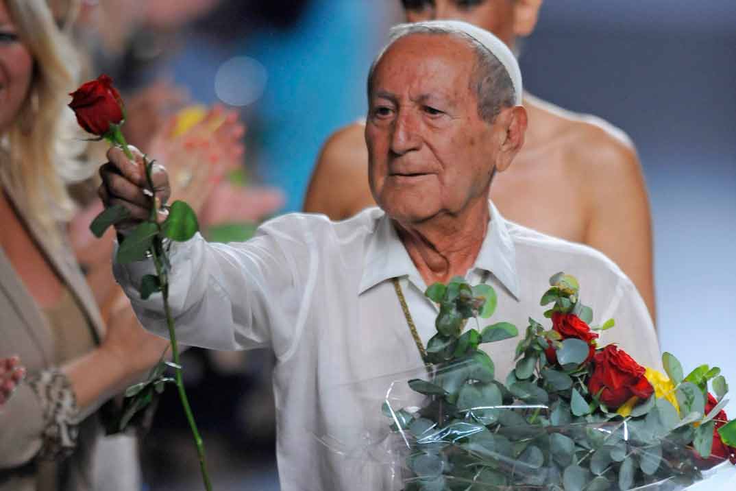 Muere el diseñador Elio Berhanyer a los 89 años