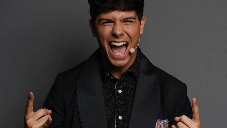 Alfred invita a la princesa Leonor y a la infanta Sofía a su concierto