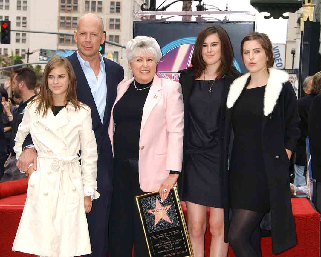 Bruce Willis con sus hijas Evelyn, Rumer y Tallulah - 2006