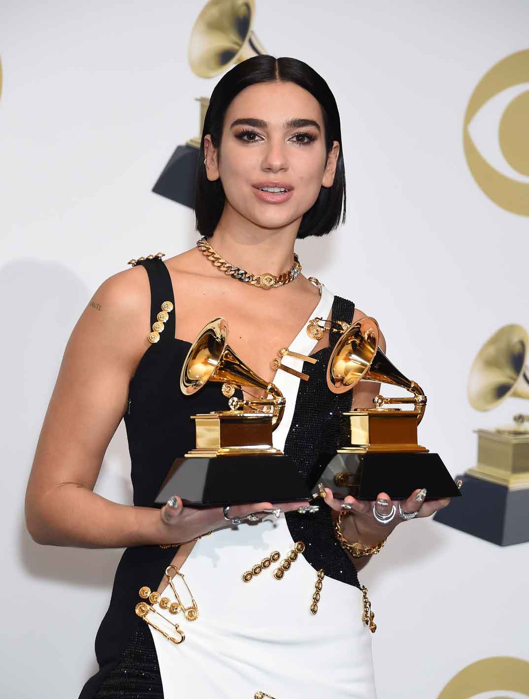 Dua Lipa - Premios Grammy 2019