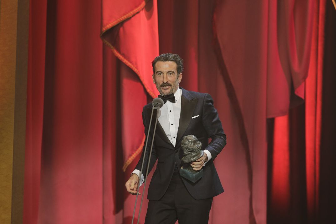 MEJOR ACTOR DE REPARTO: Luis Zahera, por “El reino” - Premios Goya 2019