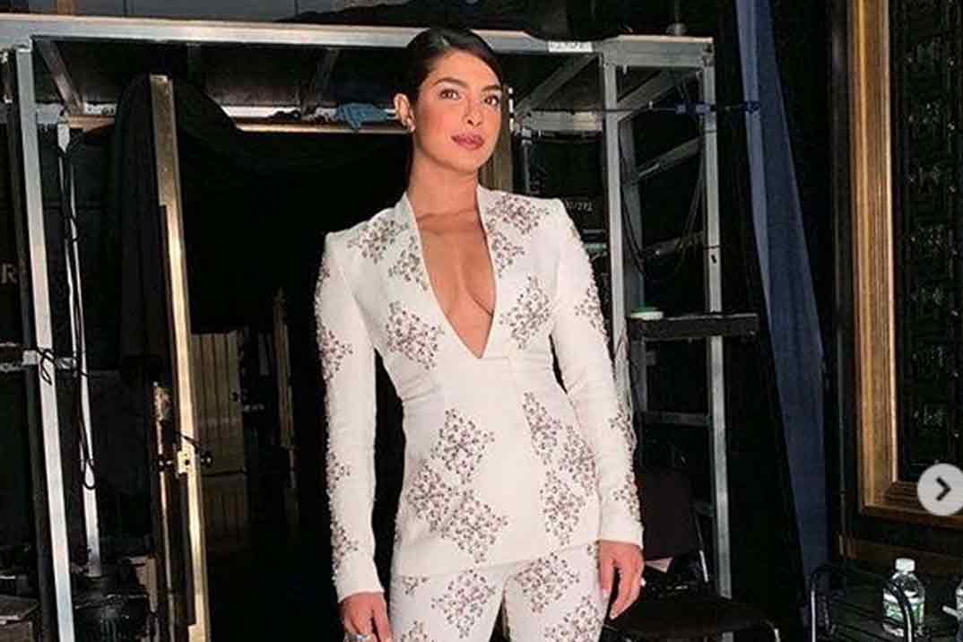 Priyanka Chopra se deja seducir por la moda española