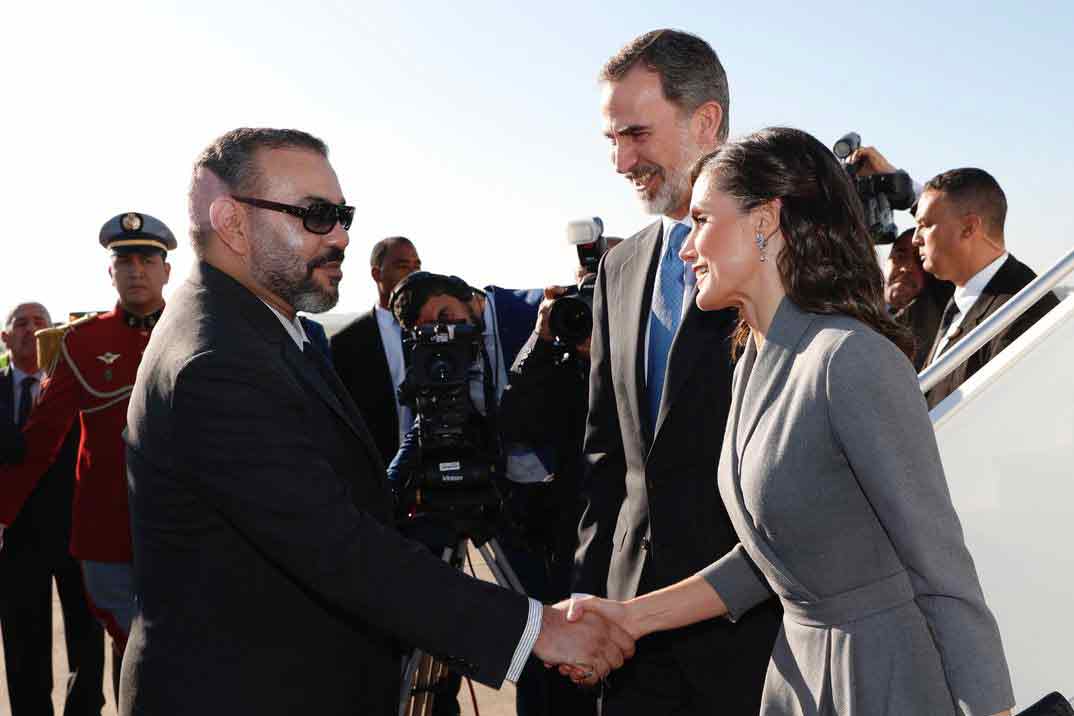 Las mejores imágenes del primer día de visita a Marruecos de los reyes Felipe y Letizia
