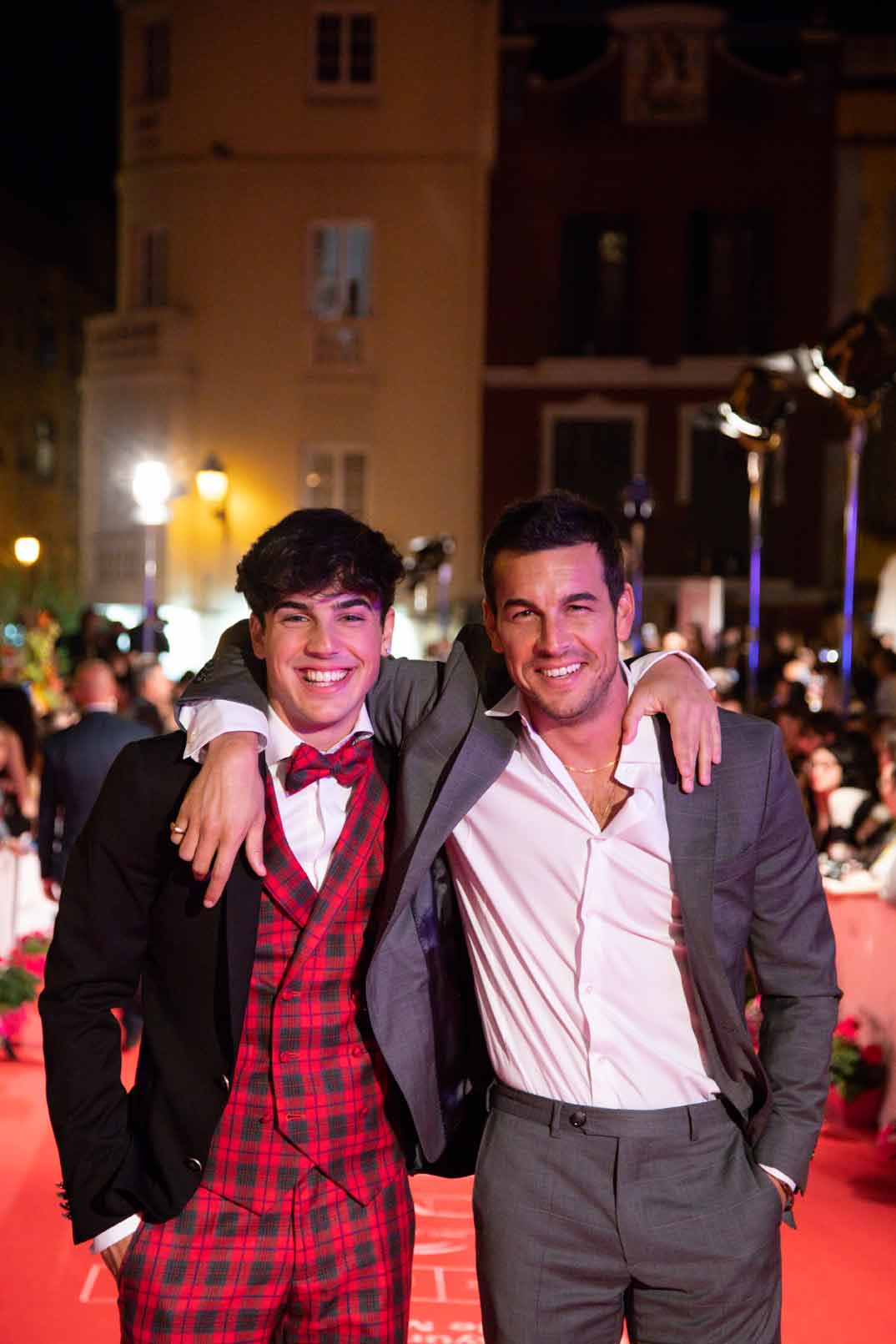 Oscar Casas y Mario Casas - Instinto © Movistar+