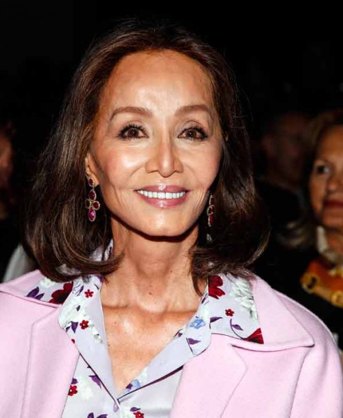 Isabel Preysler acalla los rumores de su calvicie