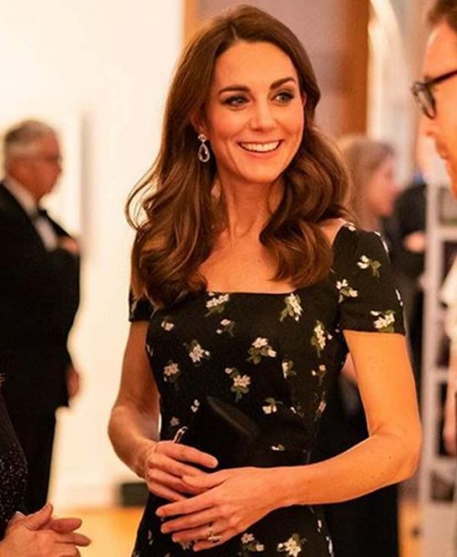 Kate Middleton o Victoria Beckham ¿Quién fue la más elegante de la noche londinense?