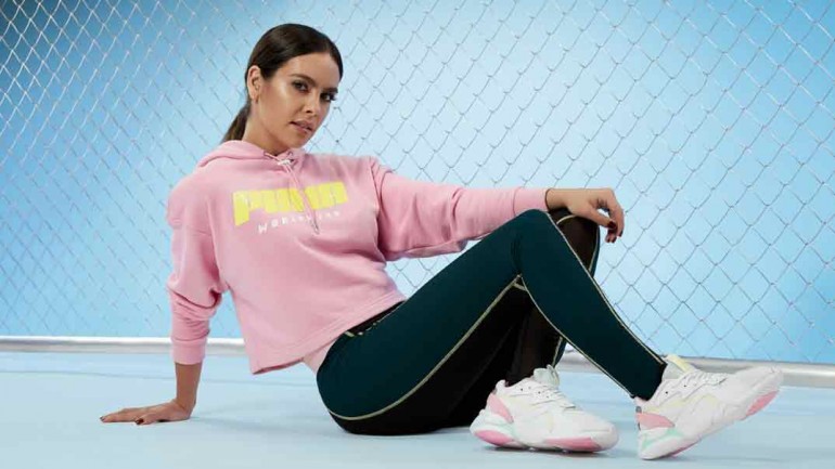 Así son las zapatillas diseñadas por Cristina Pedroche