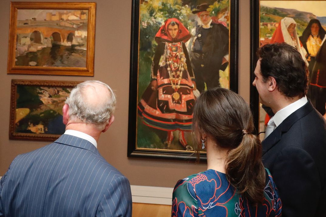 La Reina visita la exposición Sorolla con el príncipe Carlos de Inglaterra © Casa S.M. El Rey