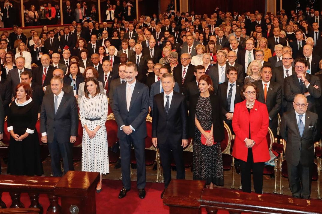 Los Reyes Felipe y Letizia junto al Presidente de Argentina y su esposa © Casa S.M. El Rey