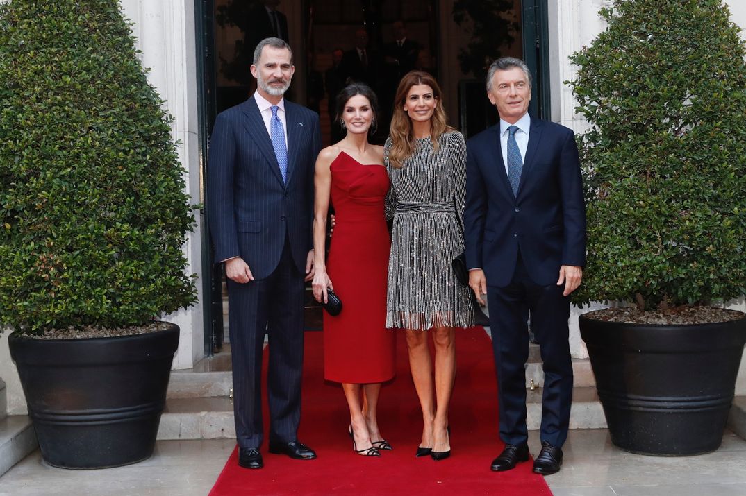 Los Reyes Felipe y Letizia con el Presidente de Argentina y su esposa - Cena Gala Buenos Aires © Casa S.M. El Rey