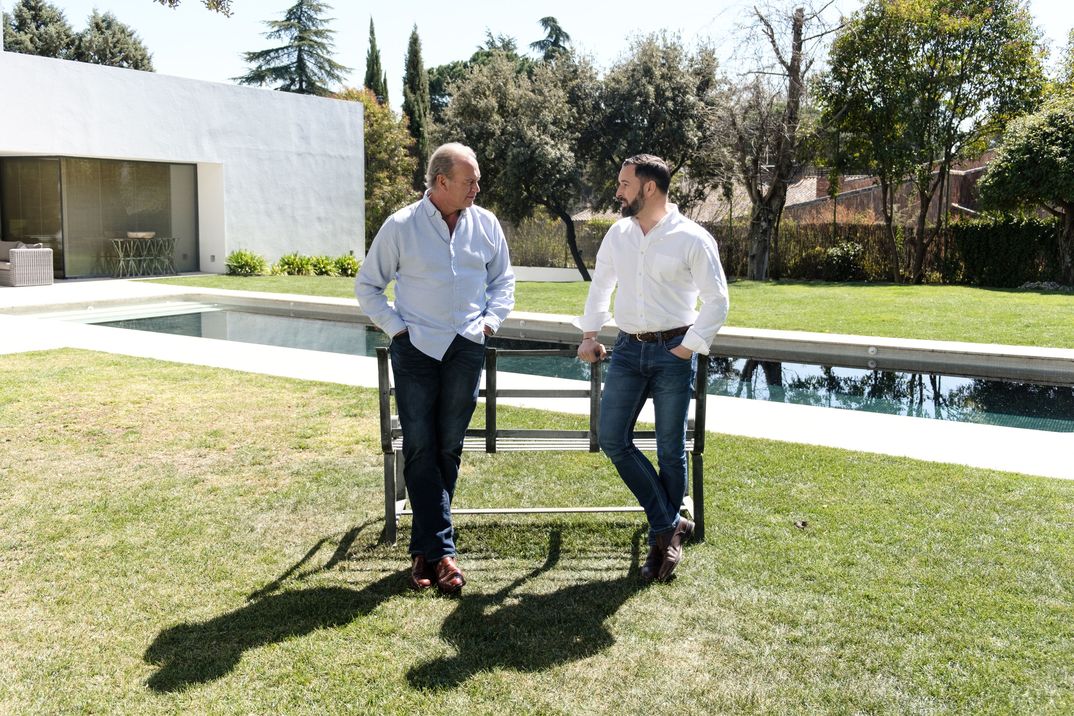 Bertín Osborne y Santiago Abascal - Mi Casa es la Tuya © Mediaset