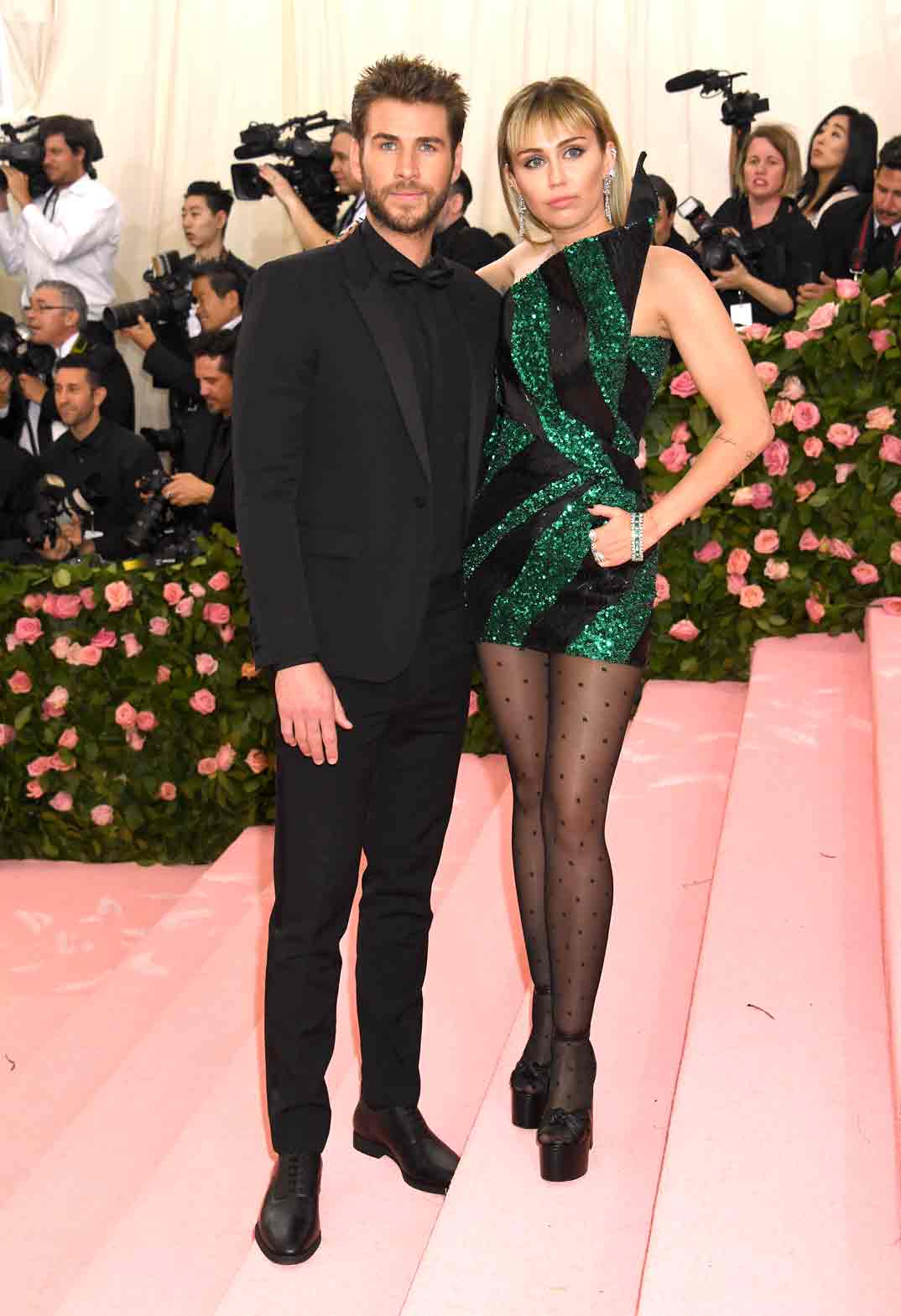 Miley Cyrus y Liam Hemsworth - Gala Met 2019