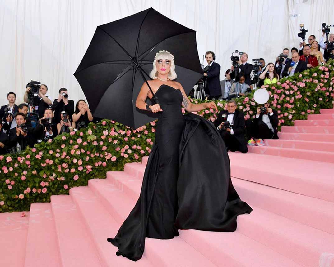 gala-met-lady-gaga-2