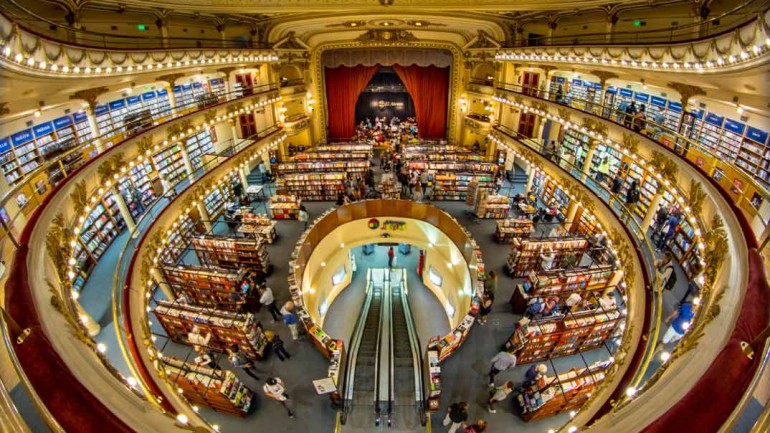 Seis librerías imprescindibles en Buenos Aires para amantes de la lectura