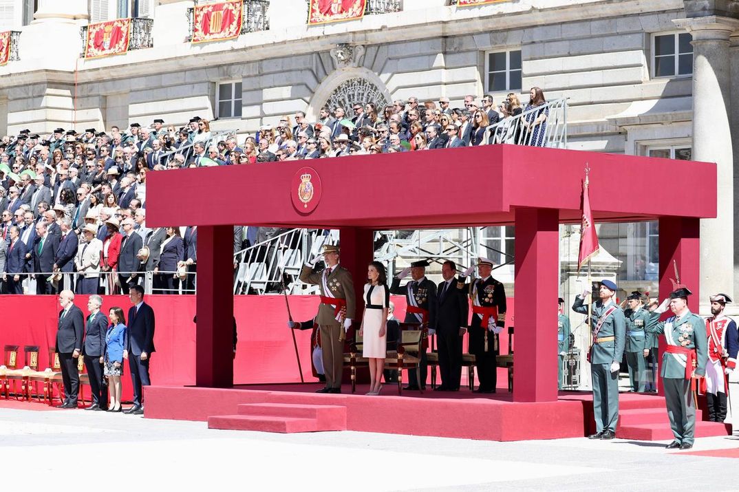 Reyes don Felipe y doña Letizia - Acto conmemorativo del 175º aniversario de la fundación de la Guardia Civil © Casa S.M. El Rey