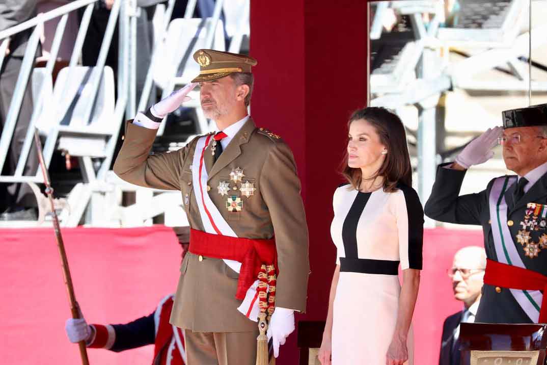 Los Reyes conmemoran el 175º aniversario de la fundación de la Guardia Civil