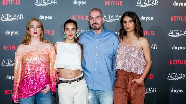 Juan Duyos presenta una colección inspirada en la serie «Alta Mar»