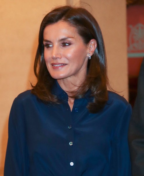 La nueva falda lápiz de la reina Letizia