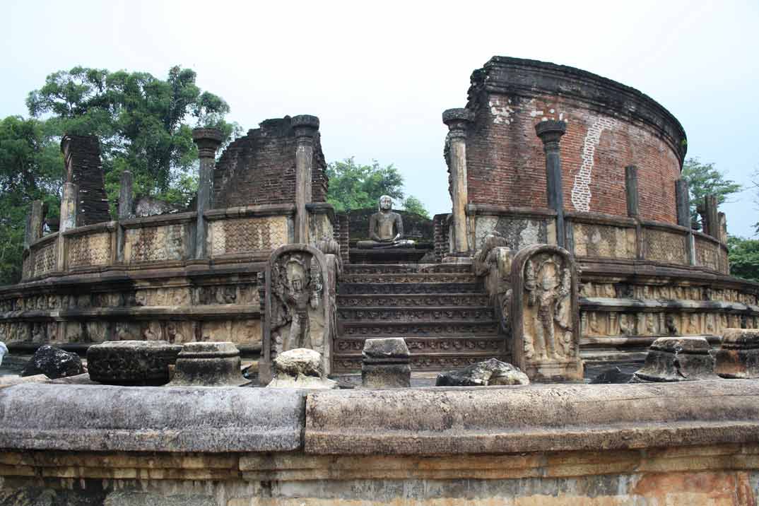 polonnaruwa-vatadage-2