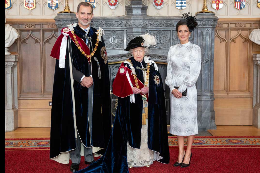 Rey Felipe VI, reina Isabel II de Inglaterra y reina Letizia