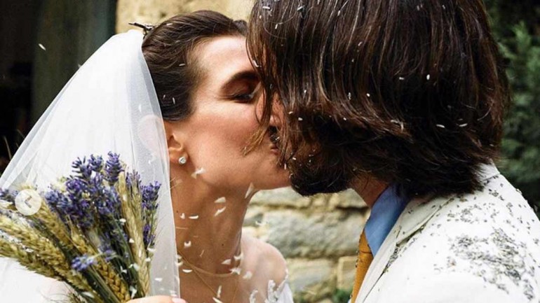 Así ha sido el vestido de novia de Carlota Casiraghi para su boda religiosa