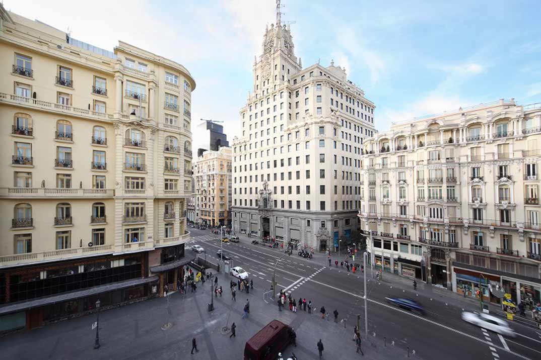 edificio-telefonica-chicas-del-cable