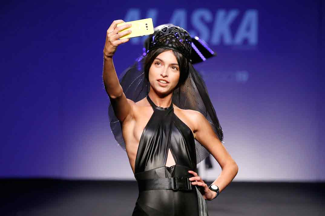 Lucía Rivera - Desfile Alaska Accesorios - MBFWM