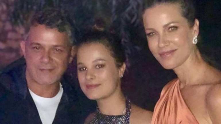 Manuela, la hija de Alejandro Sanz y Jaydy Mitchel cumple 18 años