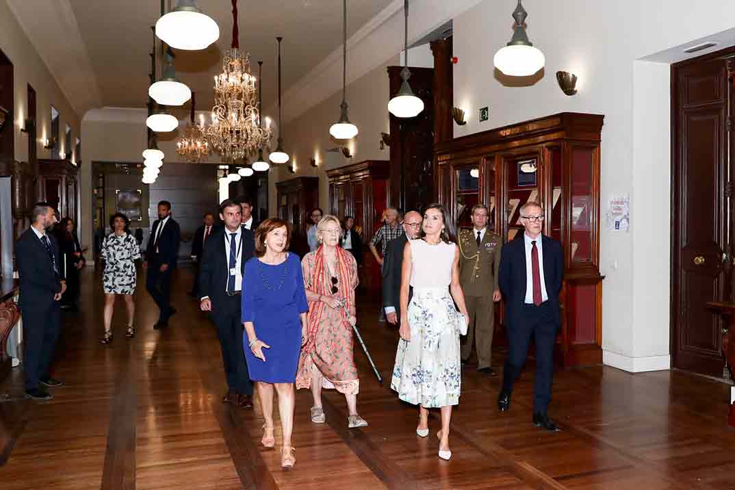 Reina Letizia en la Biblioteca Nacional - Casa S.M. El Rey