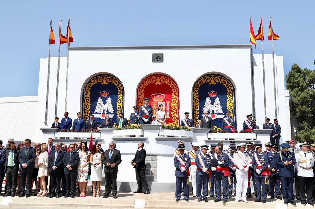 Reyes Felipe y Letizia - Entrega de Reales Despachos de Empleo en la Academia General del Aire © Casa S.M. El Rey