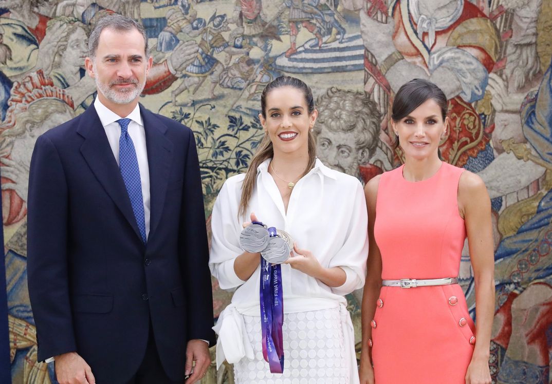 Los reyes Felipe y Letizia reciben a la campeona del mundo Ona Carbonell