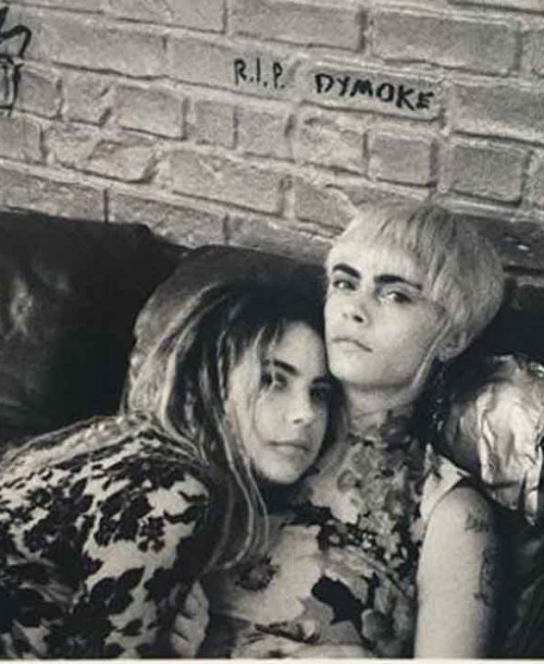 Cara Delevingne y Ashley Benson se casan en Las Vegas