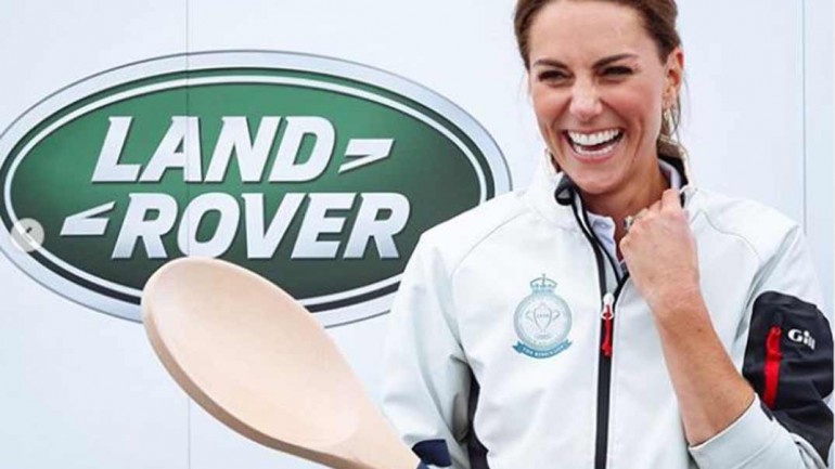Los Duques de Cambridge, rivales en una regata solidaria