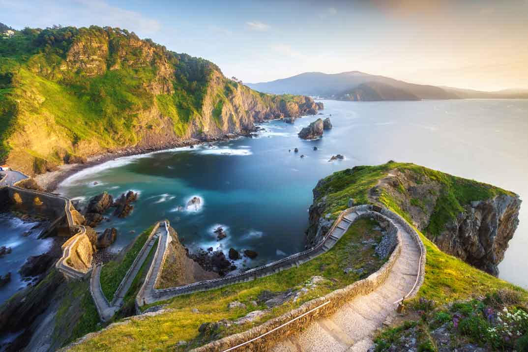 rincones-series-vistas-gaztelugatxe