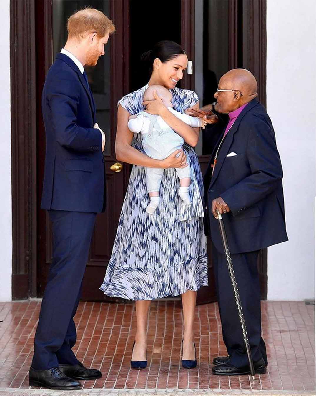 Los duques de Sussex con el pequeño Archie en Sudáfrica © sussexroyal/Instagram
