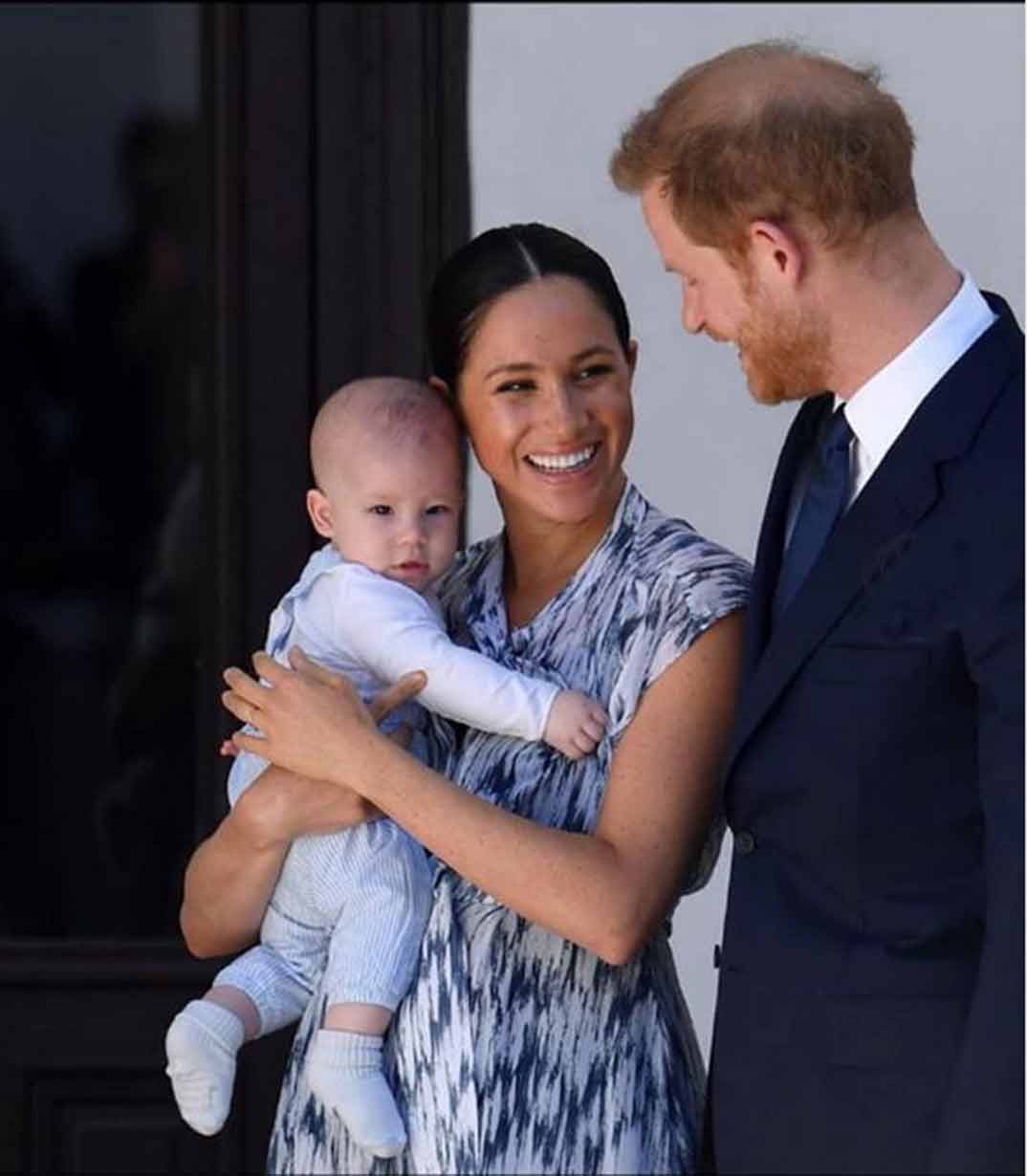 Los duques de Sussex con el pequeño Archie en Sudáfrica © sussexroyal/Instagram