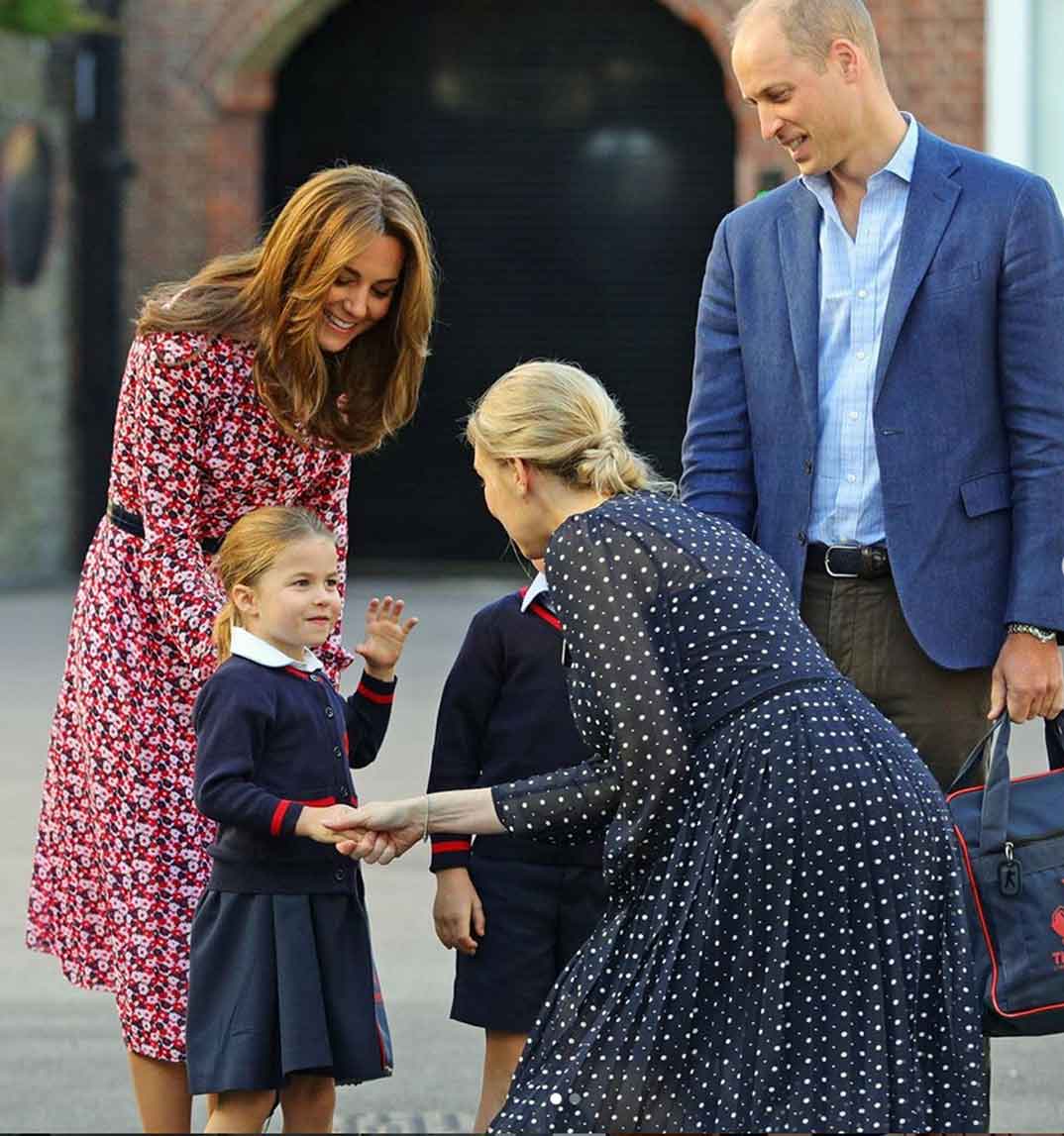 Los duques de Cambridge con sus hijos George y Charlotte © Kesingtonroyal/Instagram