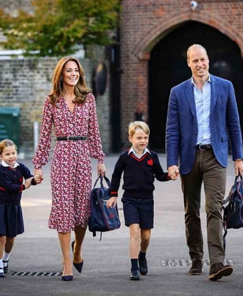 Así ha sido el primer día de colegio de Charlotte de Cambridge