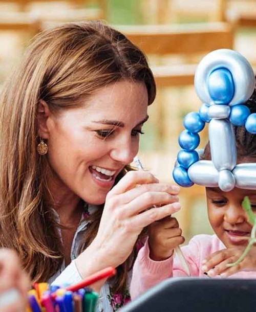 Kate Middleton vuelve al trabajo entre rumores de embarazo