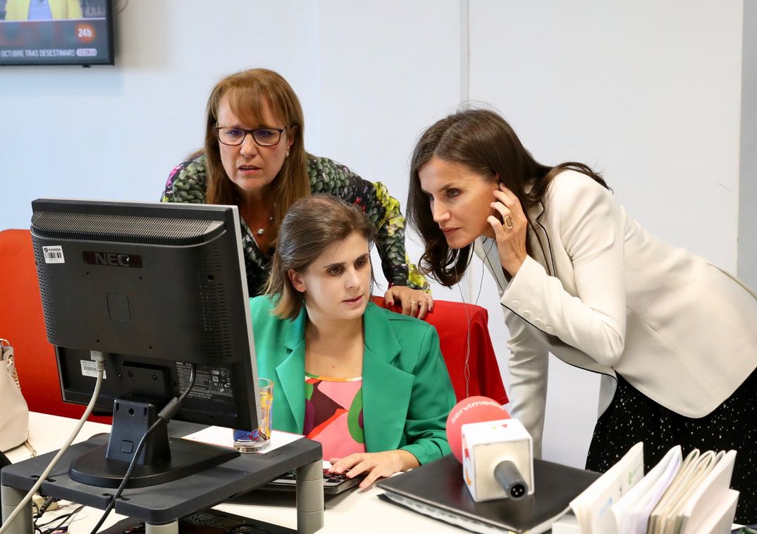 Reina Letizia - Reunión de trabajo: “La inclusión de la discapacidad en los medios informativos” © Casa S.M. El Rey