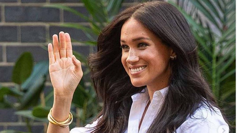 El perfecto look working girl de Meghan Markle en su vuelta al trabajo