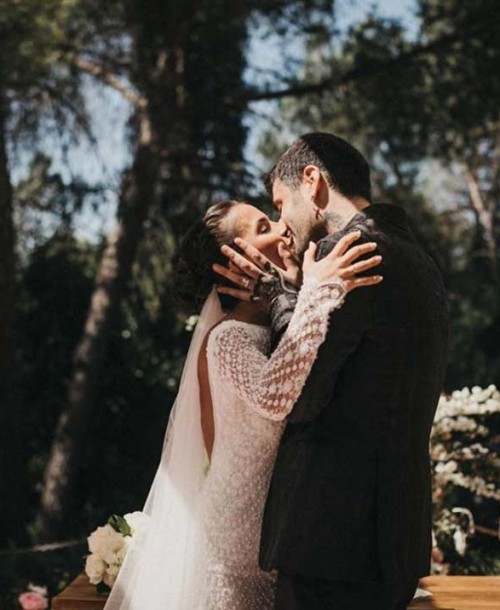 Julia Nakamatsu, esposa de Melendi, muestra una foto muy especial del día de su boda